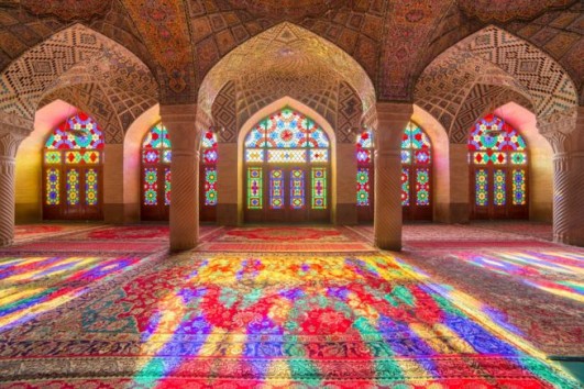 moschea-di-al-nasir-mulk-rosa-moschea-a-shiraz-iran-maxw-654